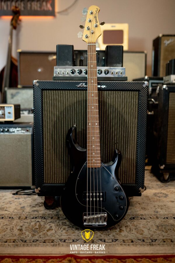 Music Man Stingray V from 1993