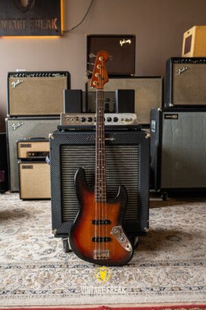 Fender Fullerton Jazz Bass AVRI 1983