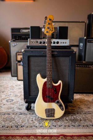 Fender Mustang 1967 Olympic White