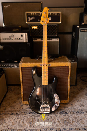Music Man Stingray 1977